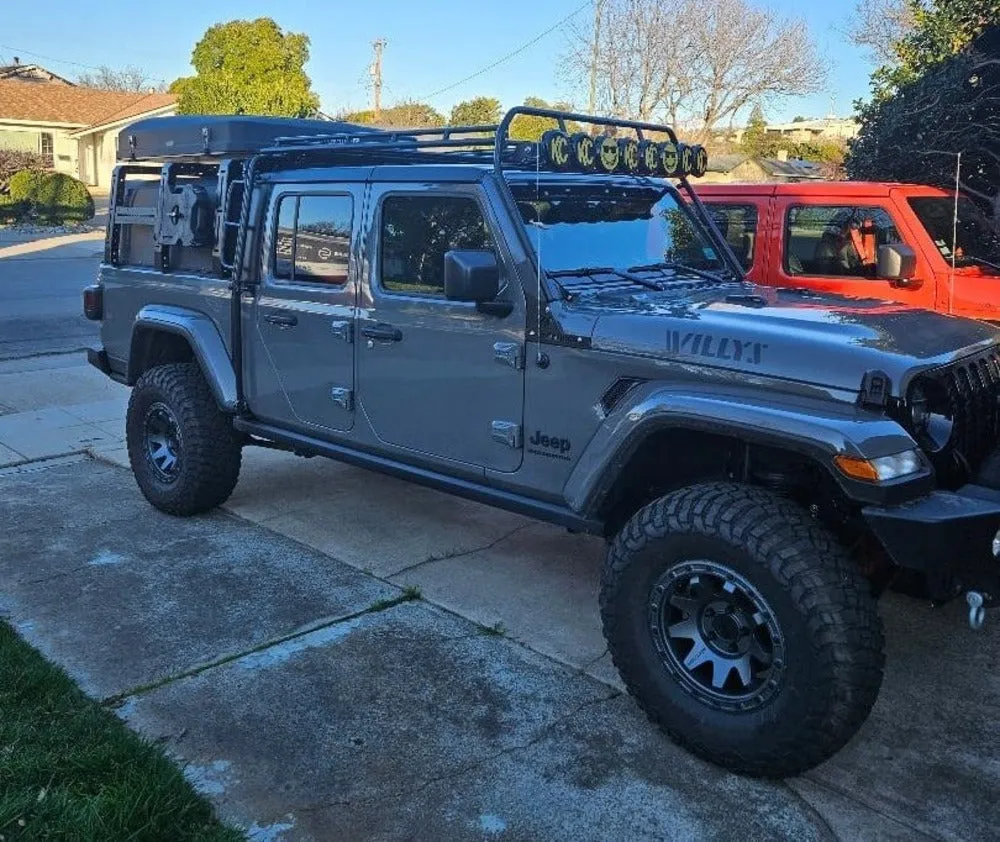 GOBI Jeep Gladiator Ranger Rack - Multi-Light Setup