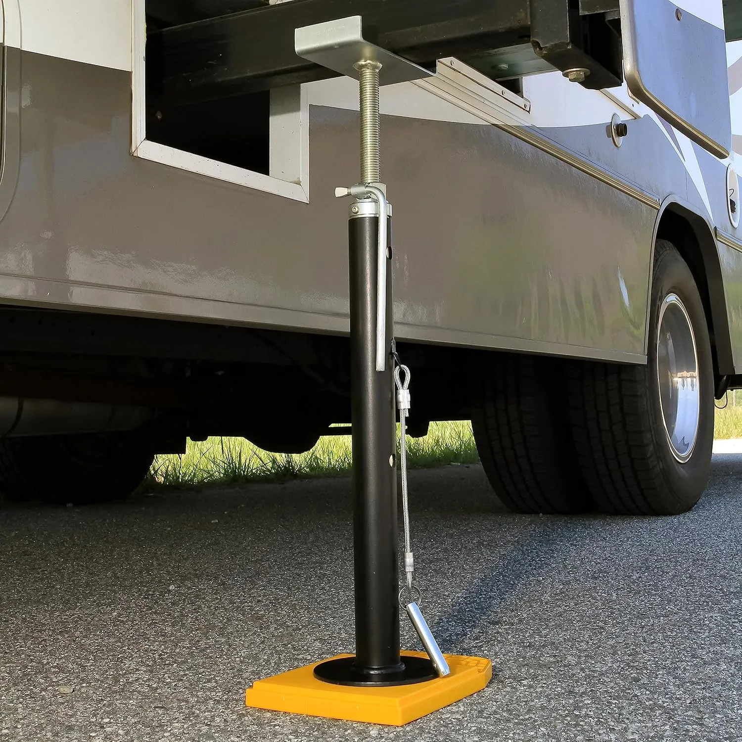 Heavy-Duty RV Slide-Out Supports, Adjustable Steel Jacks 19" to 47" – 5,000lbs Each – Set of 2